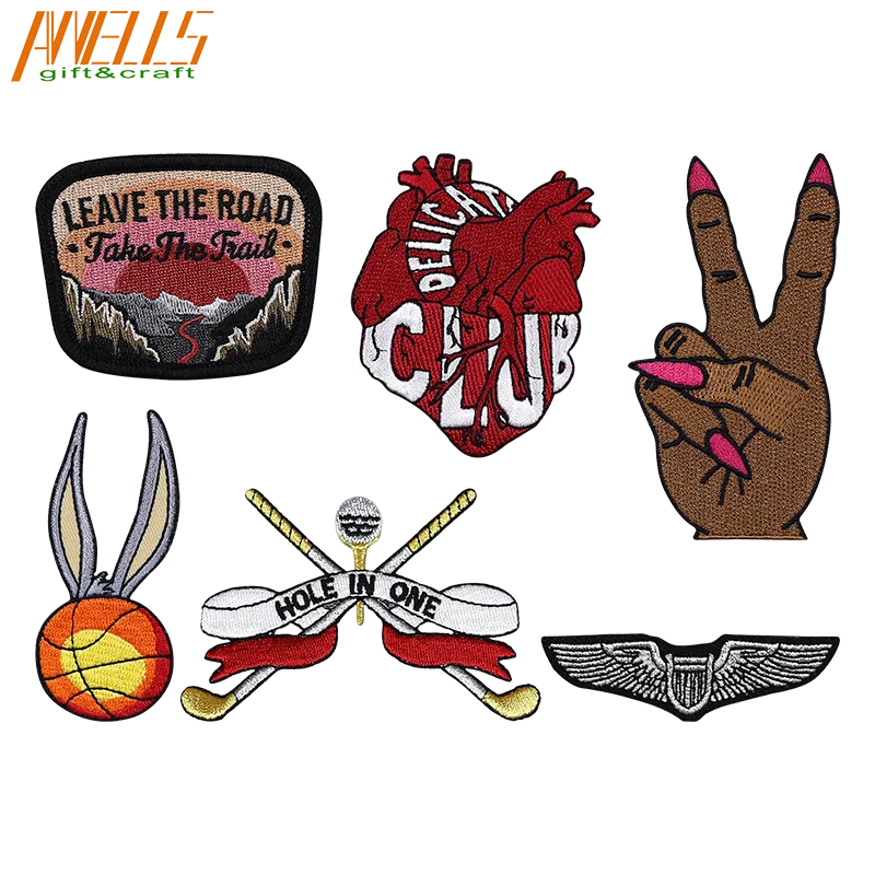 Singing Goldfish In A Bowl Machine Embroidered Patch, Iron On, Sew Embroidered Accessory For - Foto 4