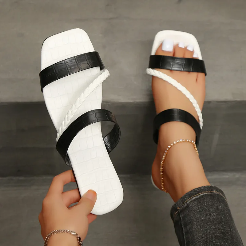 X20303 Slides Slippers For Women Cross Knitted Flat Sandals Wholesale Bulk  Plus Size 11 Beach Shoes Fashion Simple Style - Buy Fancy Slippers For  Girls Nude Beach Slippers,Women's Sandals Flat Sandal,Ladies Slippers