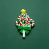 Hollowed-out wavy Christmas tree