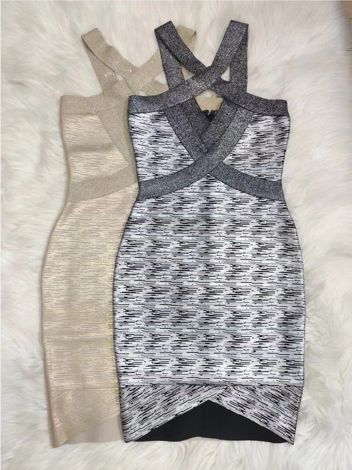 New Foil Color Women Sexy Halter Off the Shoulder Bodycon Mini Dress  Elegant Evening Party Dress Girls' Birthday Party Wear