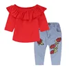 สีแดง