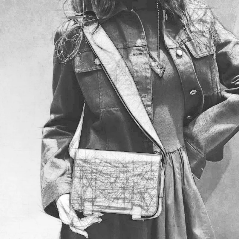 Fashionable Street Fashion Clog-style Women’s Genuine Leather Kangkang Bag Wide Single Shoulder Strap Stewardess Crossbody