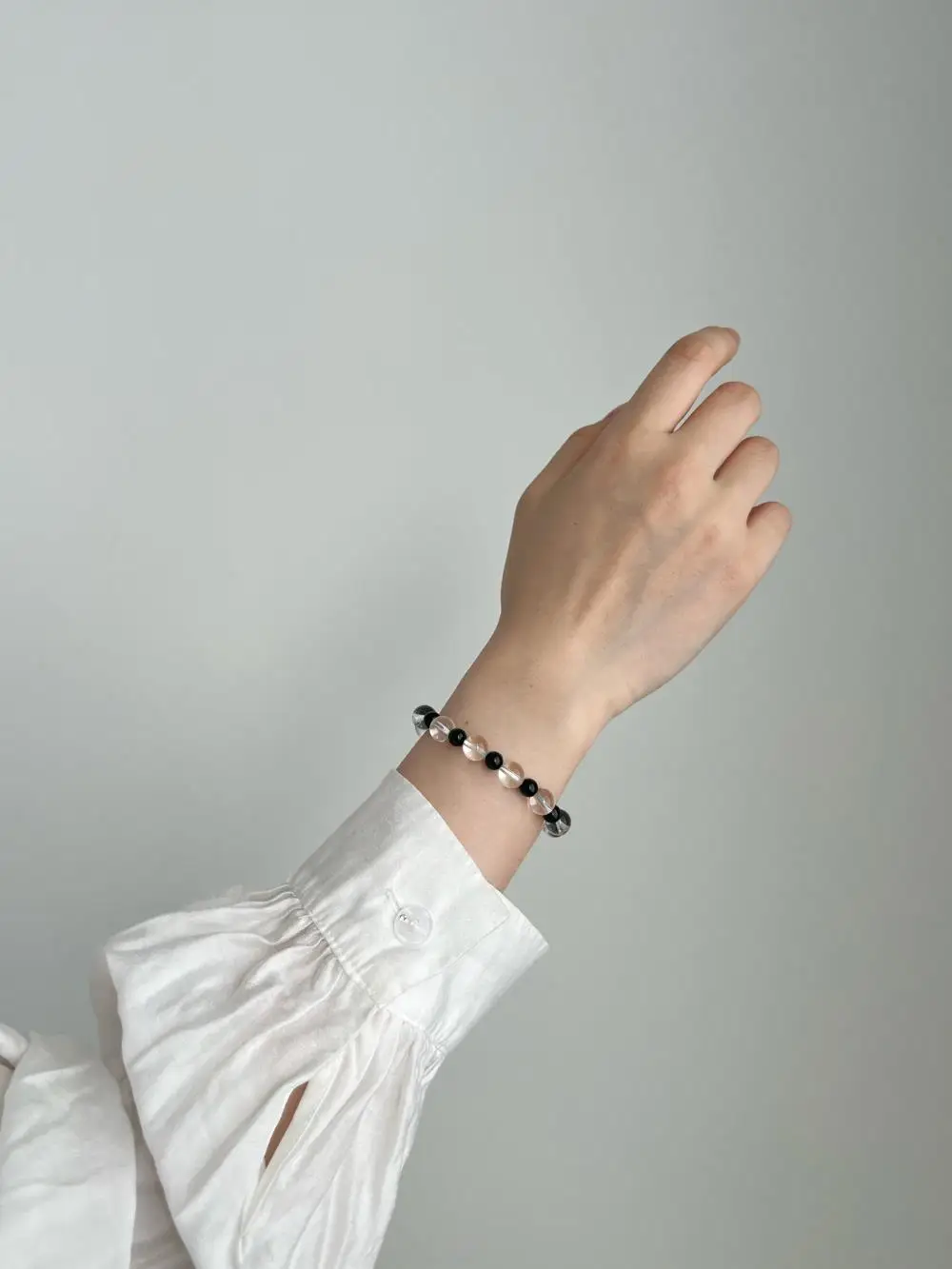 KAKODIY jewelry bracelet 8.6mm crystal beaded bracelet black and white plaid detail 8