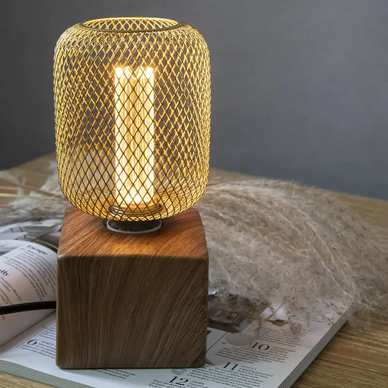 High Quality RN Range Retro Atmosphere Edison Bulbs Metal Mesh Cage Lamp 4w Decorative Retro Lighting LED Bulb Led Light