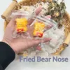 Orsetto fritto colorato di McDonald's con il Piccolo Naso