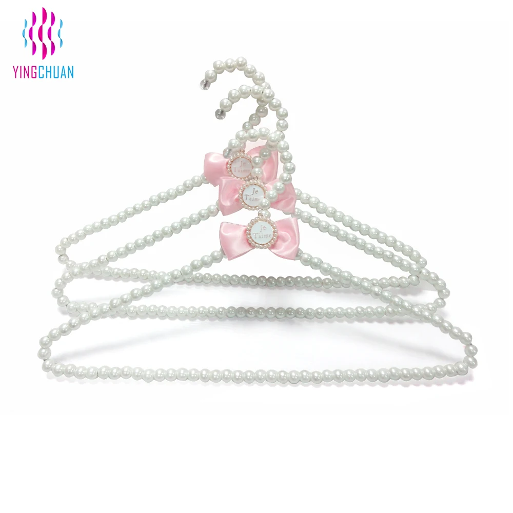 White 40cm Adult Plastic Hanger Online Pearl Hanger Onlines For Clothes  Pegs Princess Clothespins Wedding Dress Hanger Online SN1128 From  Linxi2015, $4.4