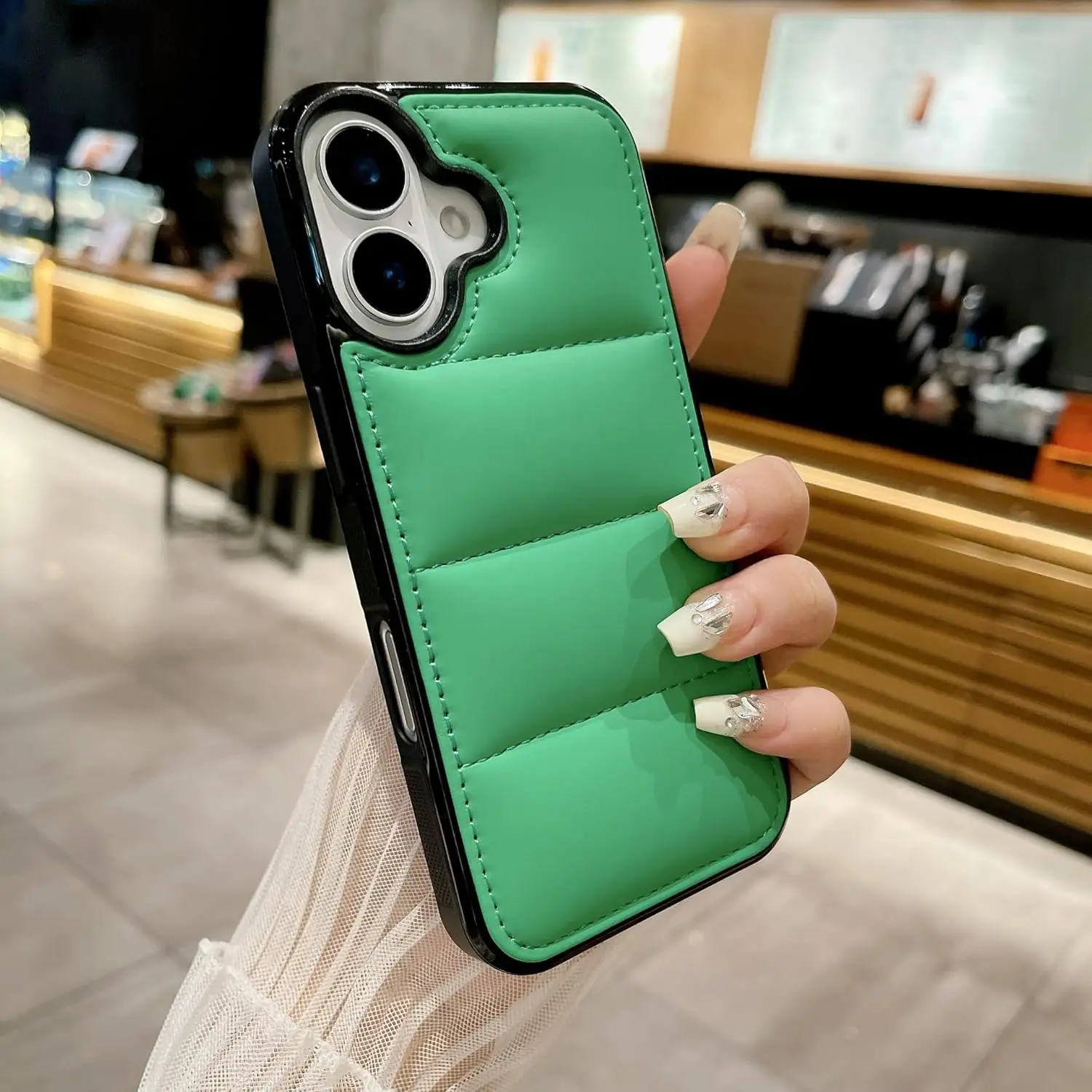 Funda suave para iPhone 16, chaqueta de lujo, sofá, sensación suave, silicona, acolchado, protección de tela táctil, cubierta a prueba de golpes para chicas y mujeres  