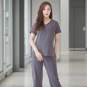 Breathable Fashionable Women's Hospital Uniform Medical Scrub Set Woven Fabric Spandex Nursing Scrubs OEM Service