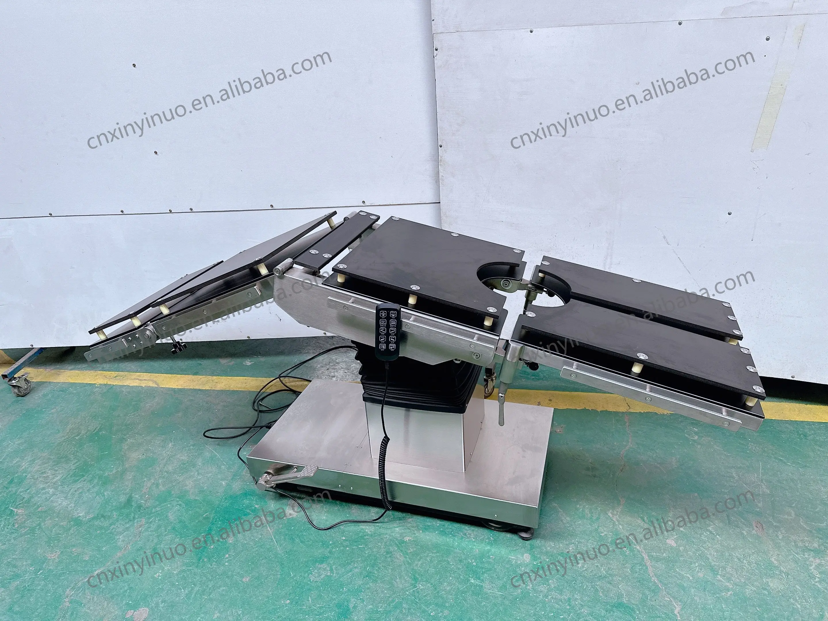 Hospital Surgical Multi-Purpose Operating Table for Thoracal, Ophthalmology, Urinology, Orthopaedics Operation