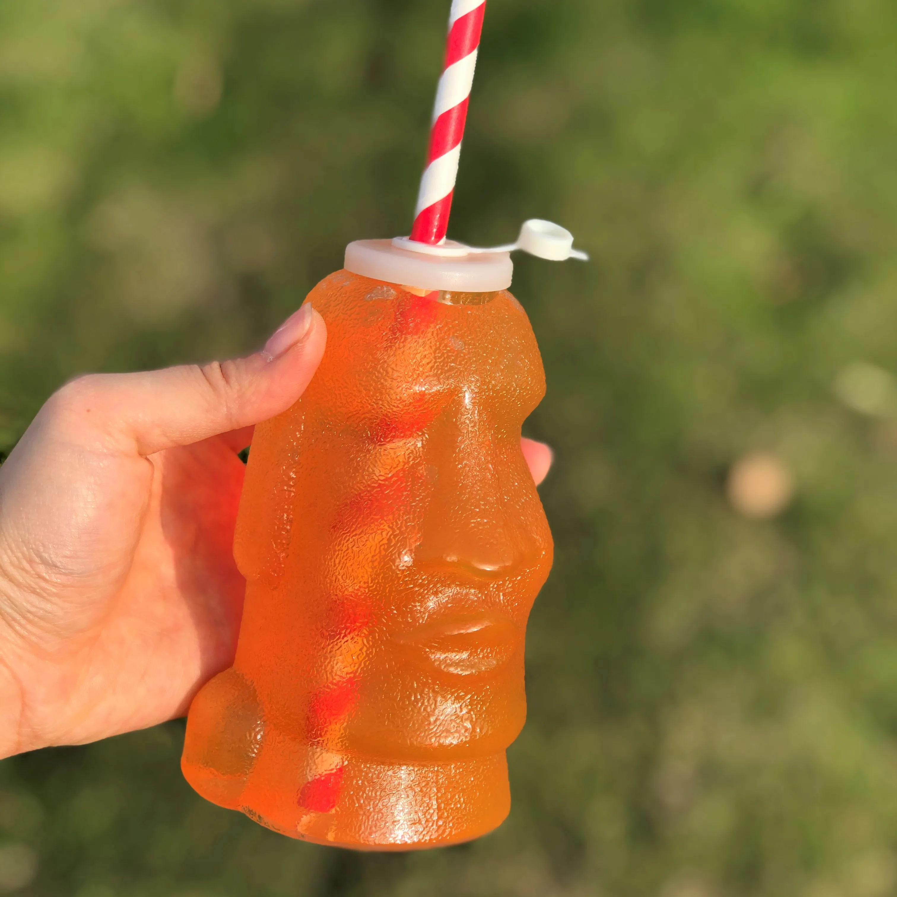 Wholesale 350ml New Design Easter Island  Moai Shape PP Plastic Drinking Bottle with Lid