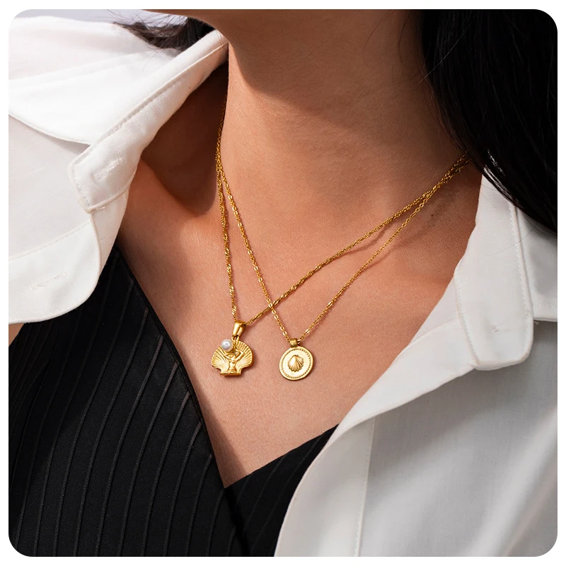 2025 New Arrival Fashion Pendant Chains Necklace Ocean Beach Shell Venus Pearl Charm Stainless Steel with Zircon for Women