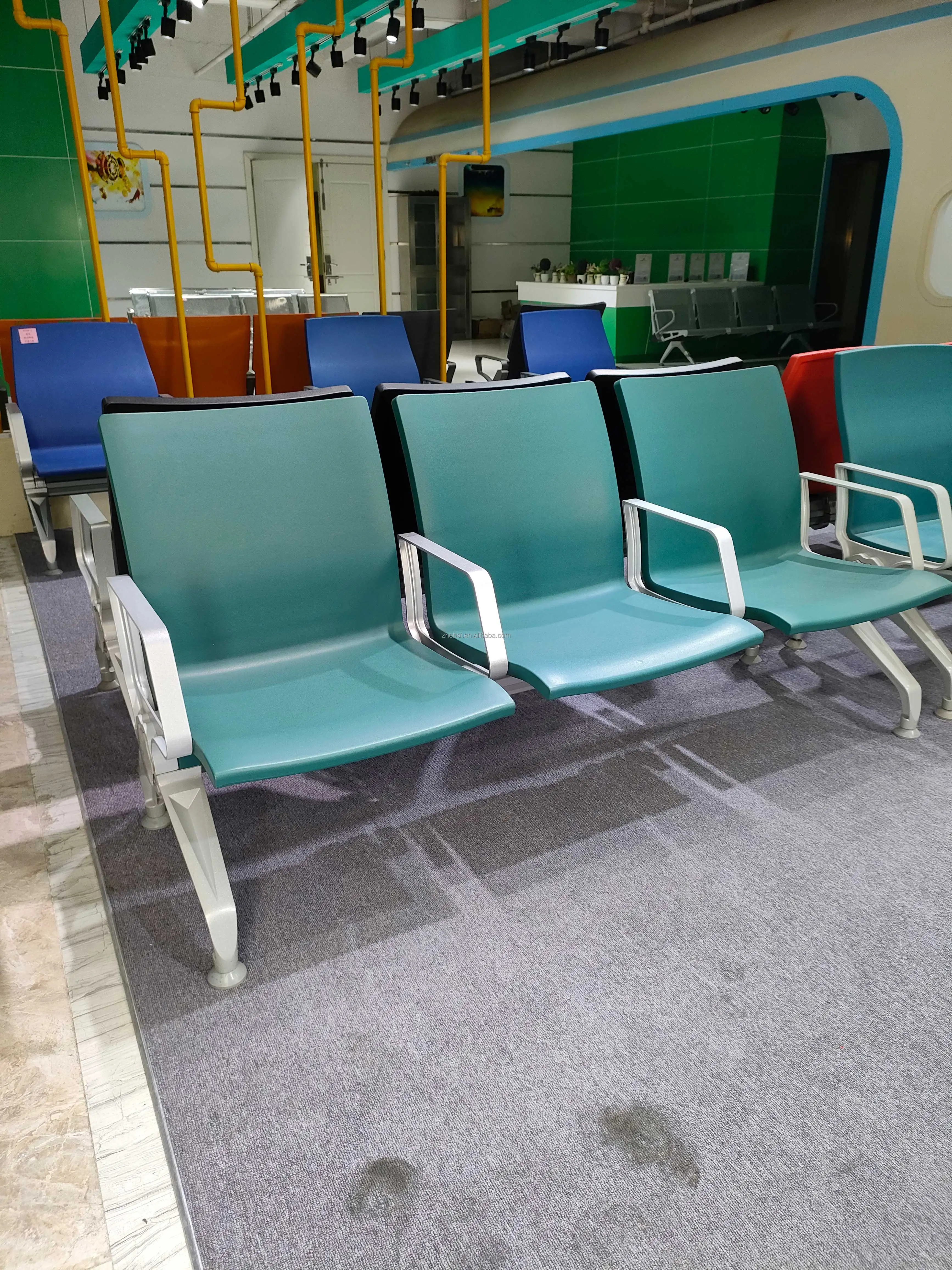 High Quality 1.5-Seat PU Hospital Waiting Chairs Customized Modern Commercial Design for School Gym Clinic Dental Office Public 4