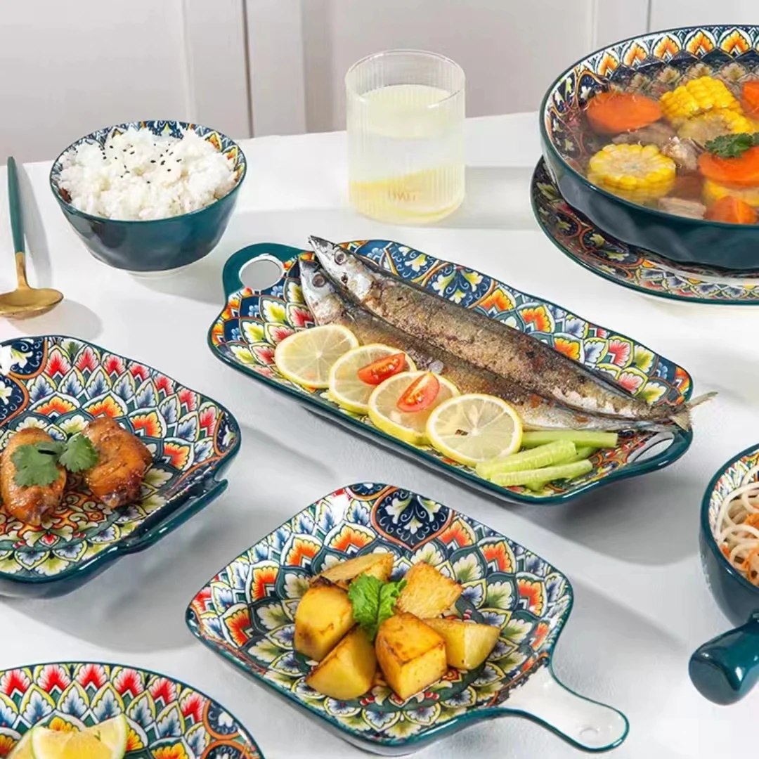 China Customized Ceramic Dinnerware Set with Luxury Design Porcelain Dinner Set Tableware