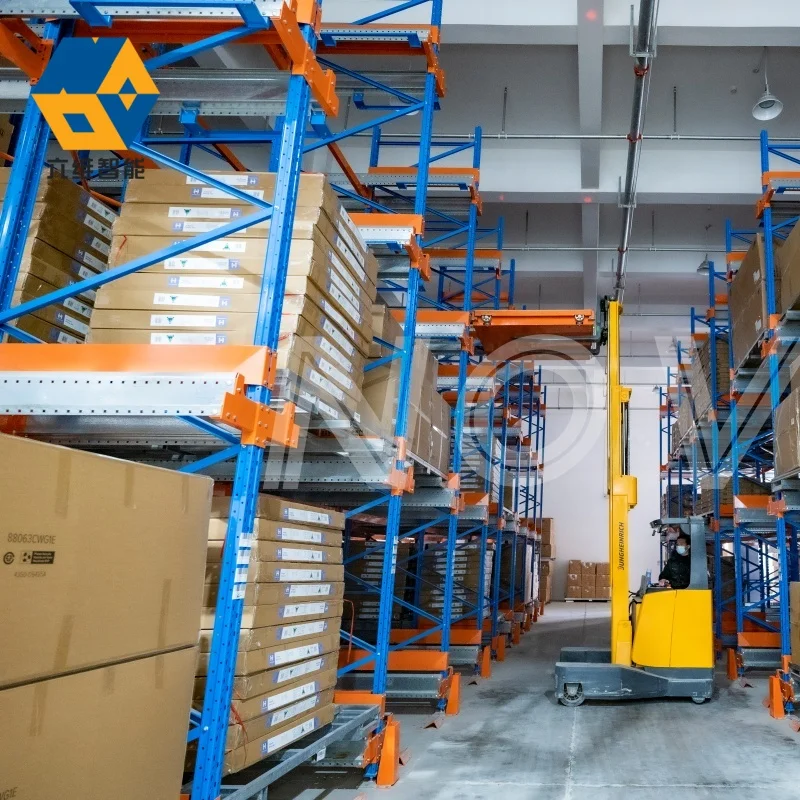 대량 저장을 위한 고효율 셔틀 랙킹 창고 저장 장비 라디오 셔틀 팔레트 랙