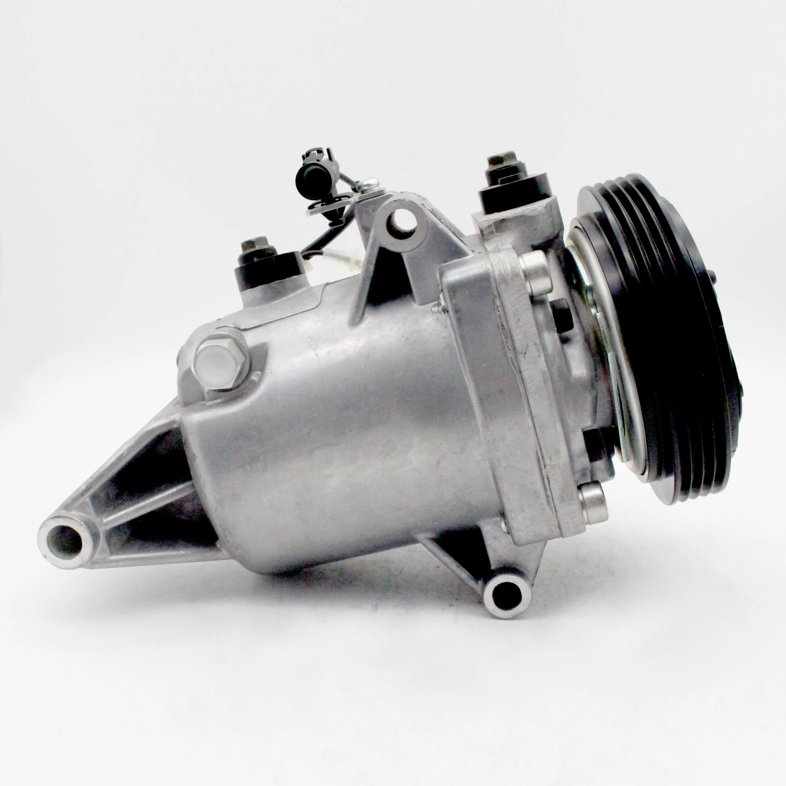 スズキ スイフト用 エアコンコンプレッサー KPR-9604 DC12V R-134a