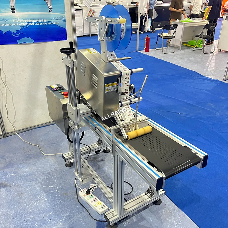 Automatic Carton Box Flat Surface Paging Labeling Machine Paper Labeling Machine Cardboard Sticker Label Pasting Machine