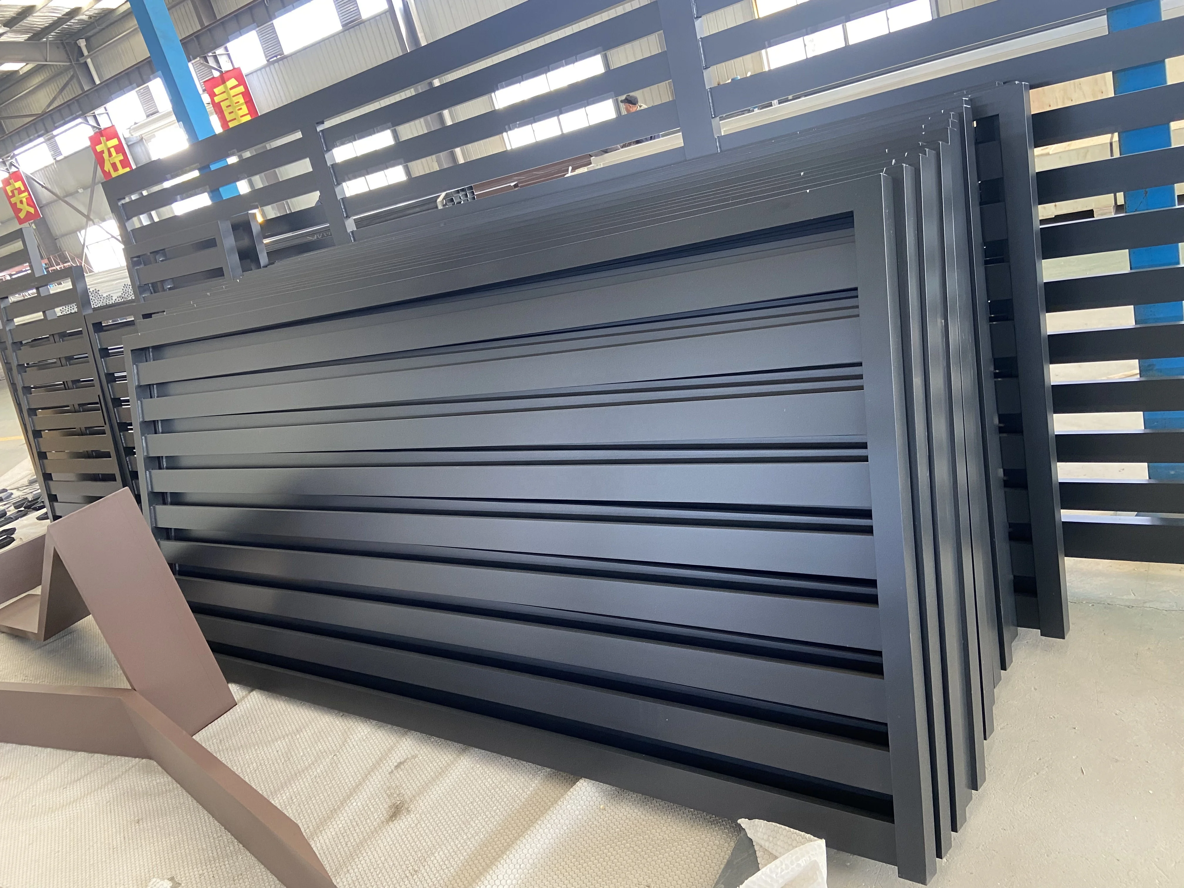 Swing Sliding Driveway Gate Automatic Sliding Doors Low Price Electric Folding Bi-fold Gate Motor Automatic Door Operators