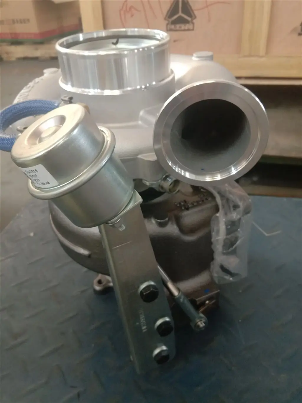 VG2600118899 HX40W Turbocharger Sinotruk Truck Howo Sitrak Weichai