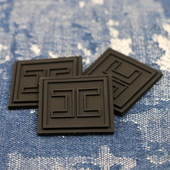 Custom High-End 3D Logo Sewing Clothing Patch Soft PVC Silicone Rubber Label