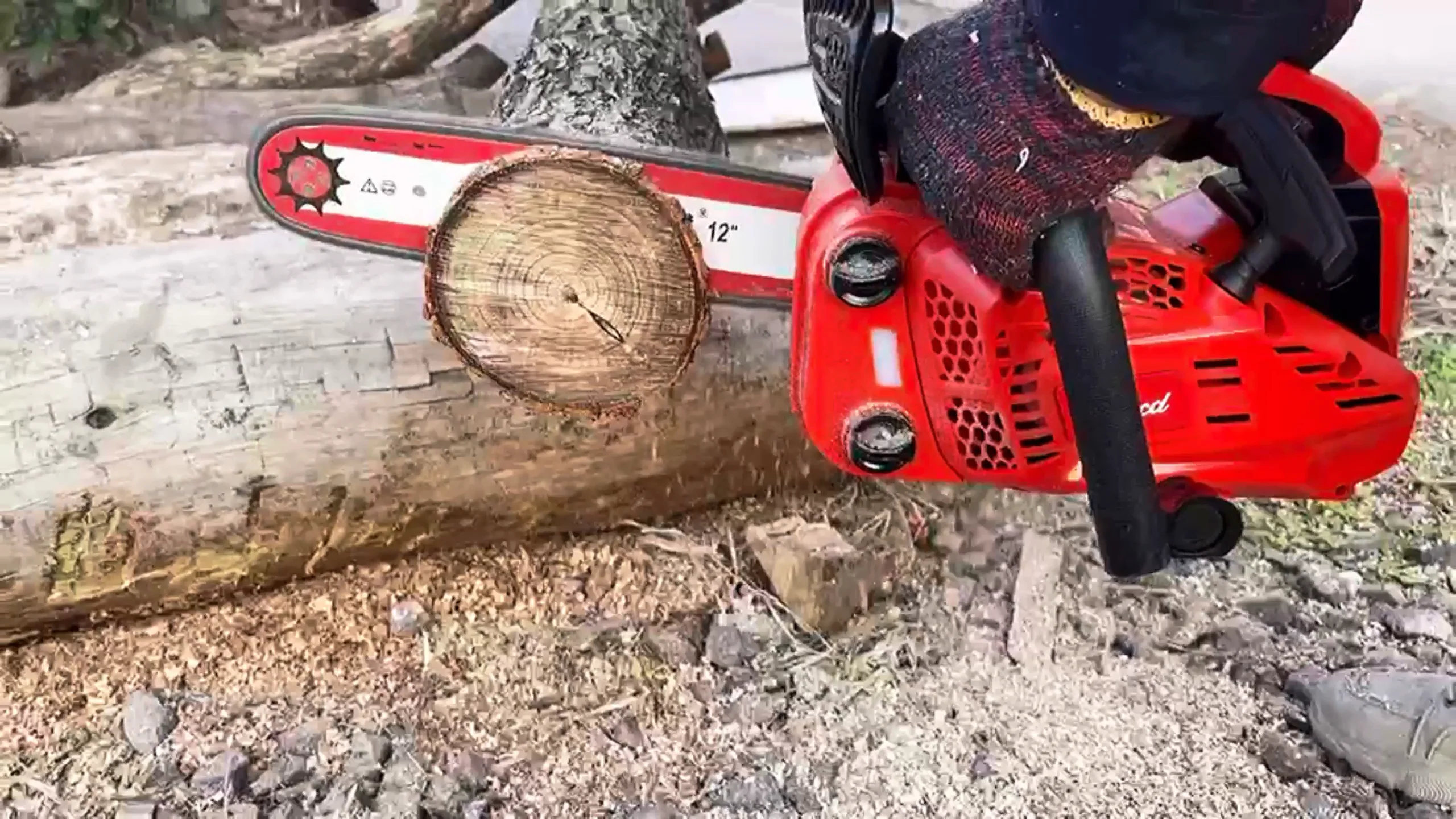 Chainsaw 25cc Petrol Chain Saw For Cutting Wood Farm Garden 2500 2