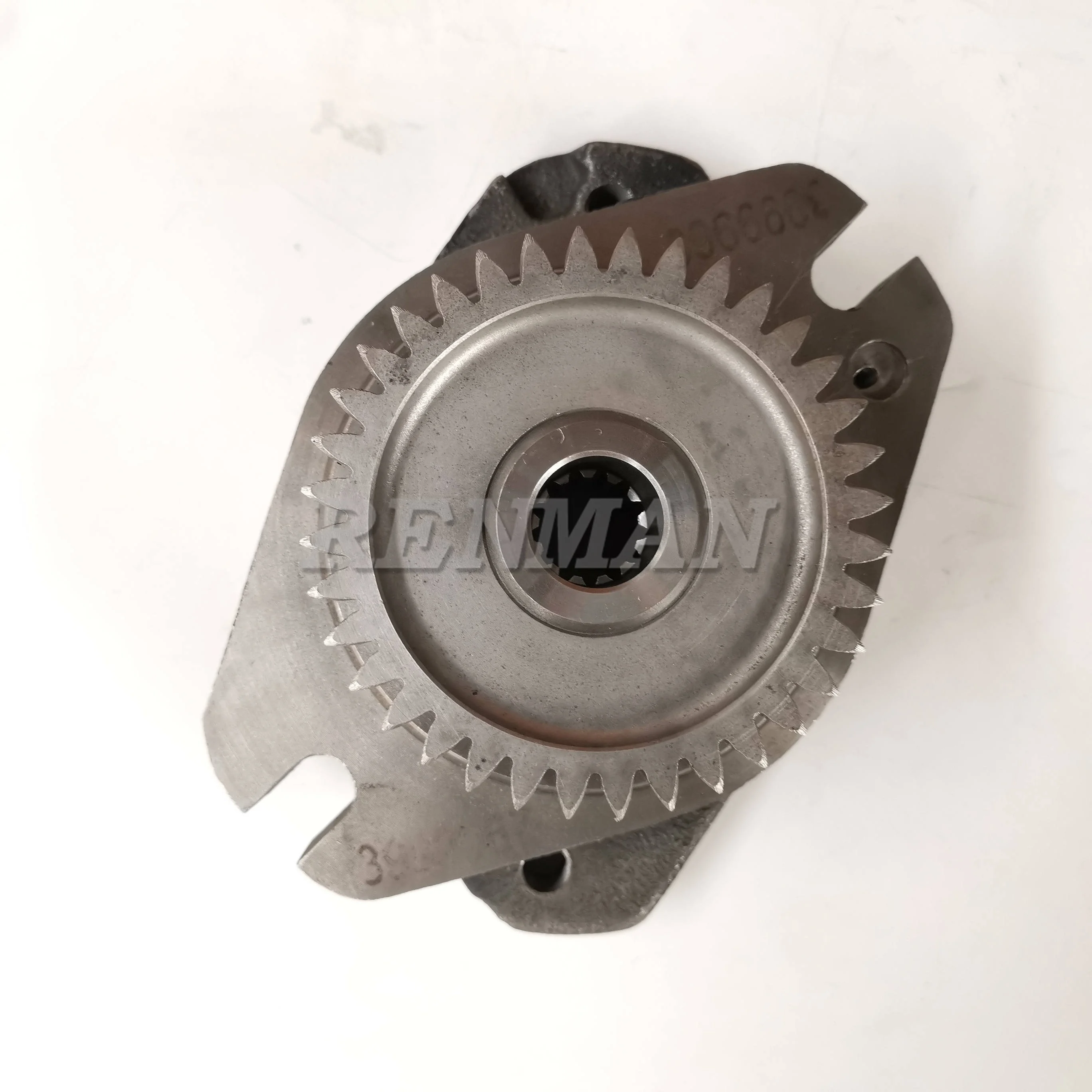 Cummins 6B5.9 Engine Accessory Drive Shaft 3999967 3935645 櫛