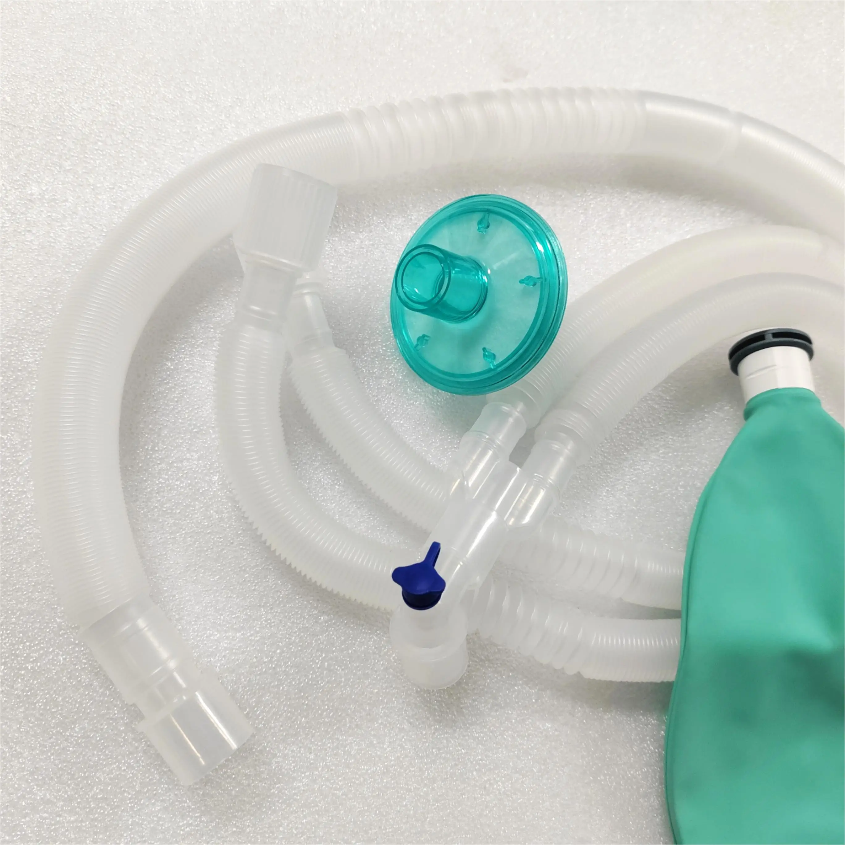 Factory Price Medical Disposable Expandable Anesthesia Breathing Circuit With Limb Tube