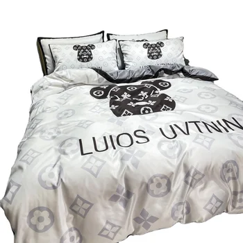 Luxury white bear head bear cub design bedroom duvet cover bed sheet printing 4-piece set design bedding