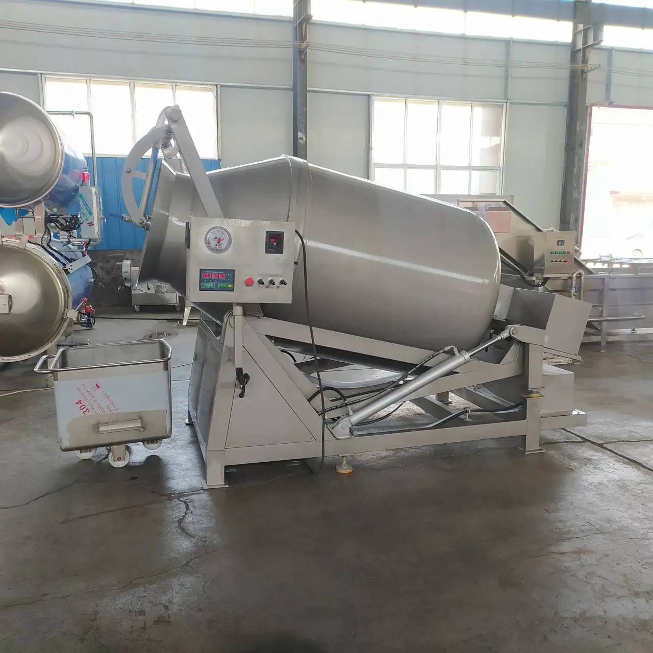 Automatic Marinating Marinator Salt Equipment 2000L Vacuum Machine 2500L Hydraulic Vacuum Tumbler for Meat Processing factory