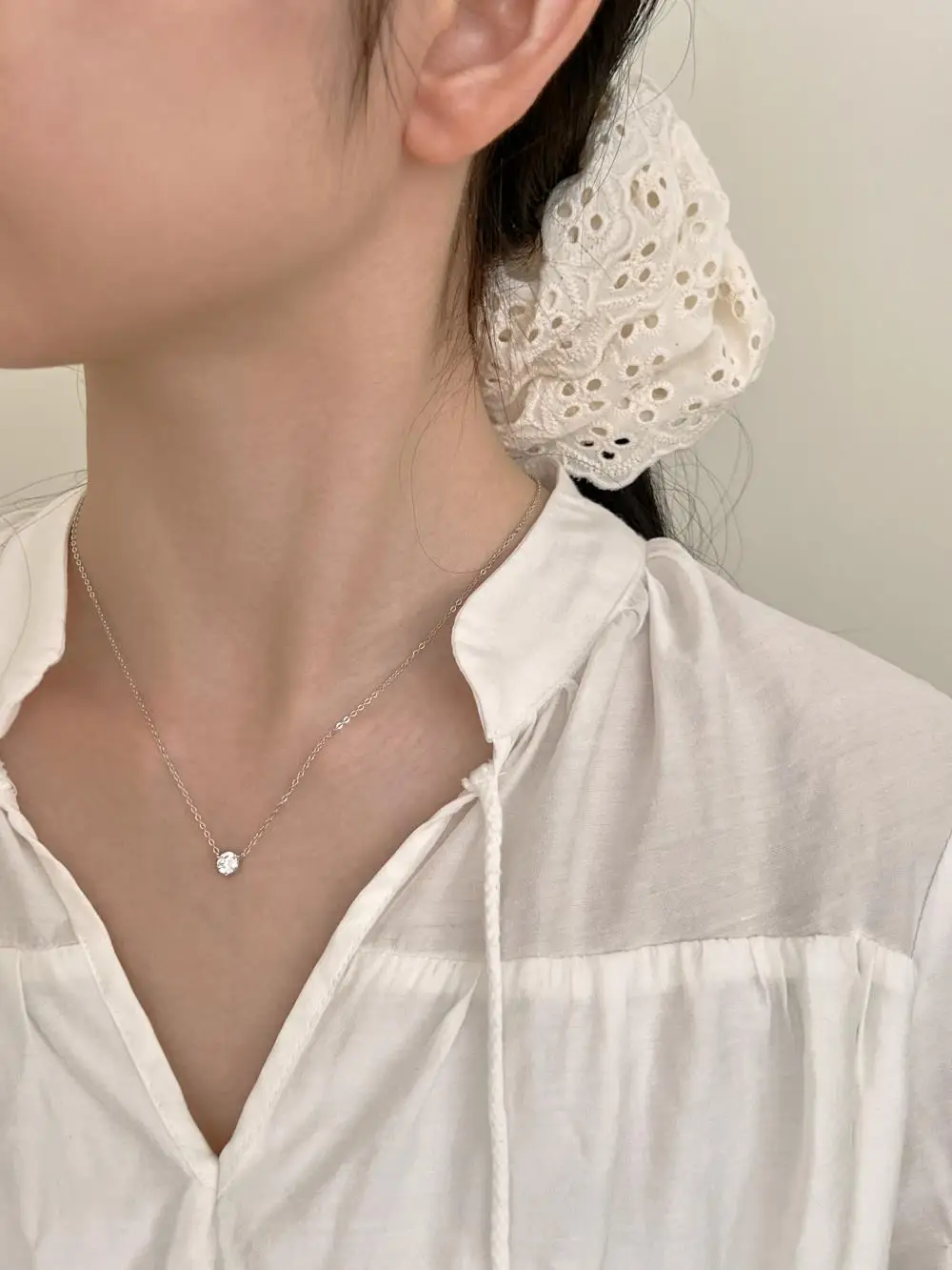 KAKODIY fashion new gold-plated 925 sterling silver boutique jewelry round pendant necklace detail 1