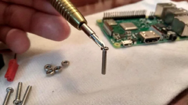 Mini Precision Screwdriver Kit 25 in 1 Mobile Phone Pad Computer Tablet 24 Bits DIY Repair Tool Small Magnetic Screwdriver Set