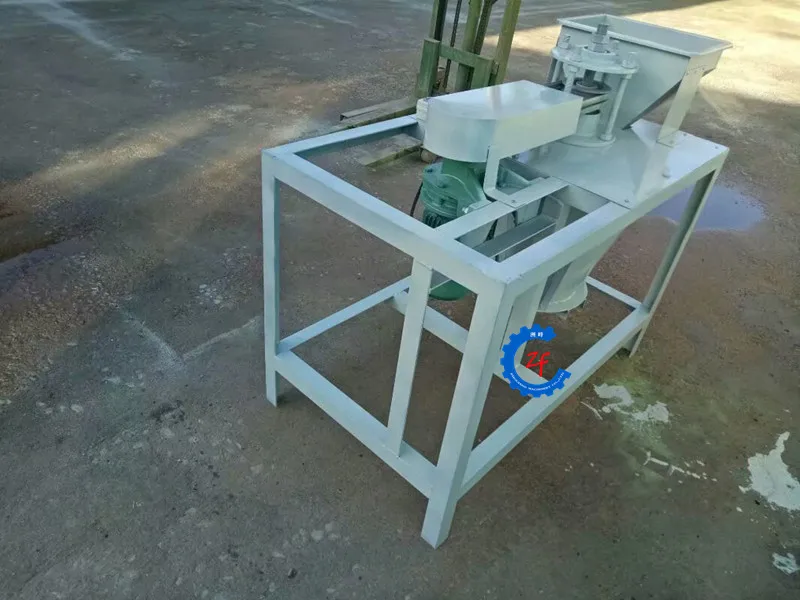 High Quality Walnut Kernel Peeling Machine Pecan Nut Cracker Walnut Cracking Machine