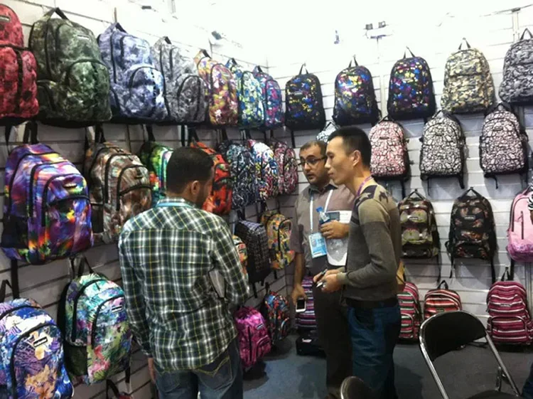 Free sample Polyester Laptop Backpack with Customized Logo for Men's ...