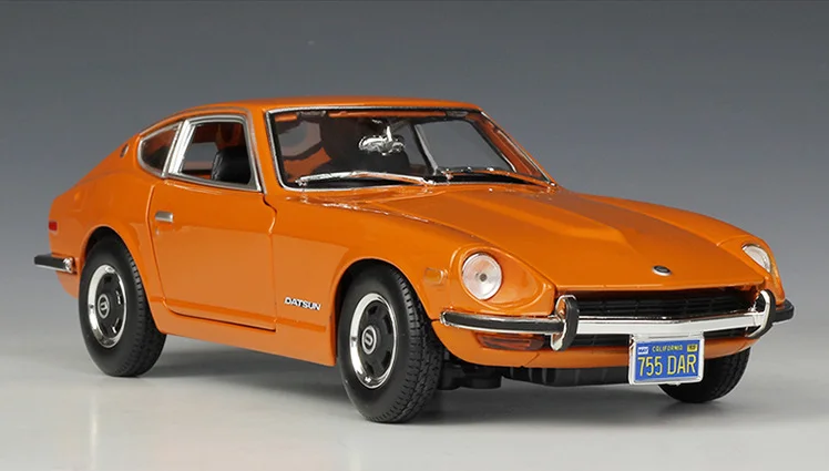 Maisto 1:18 1971 DATSUN 240Z моделирование модели автомобиля Готовая модель игрушечный дисплей с базой