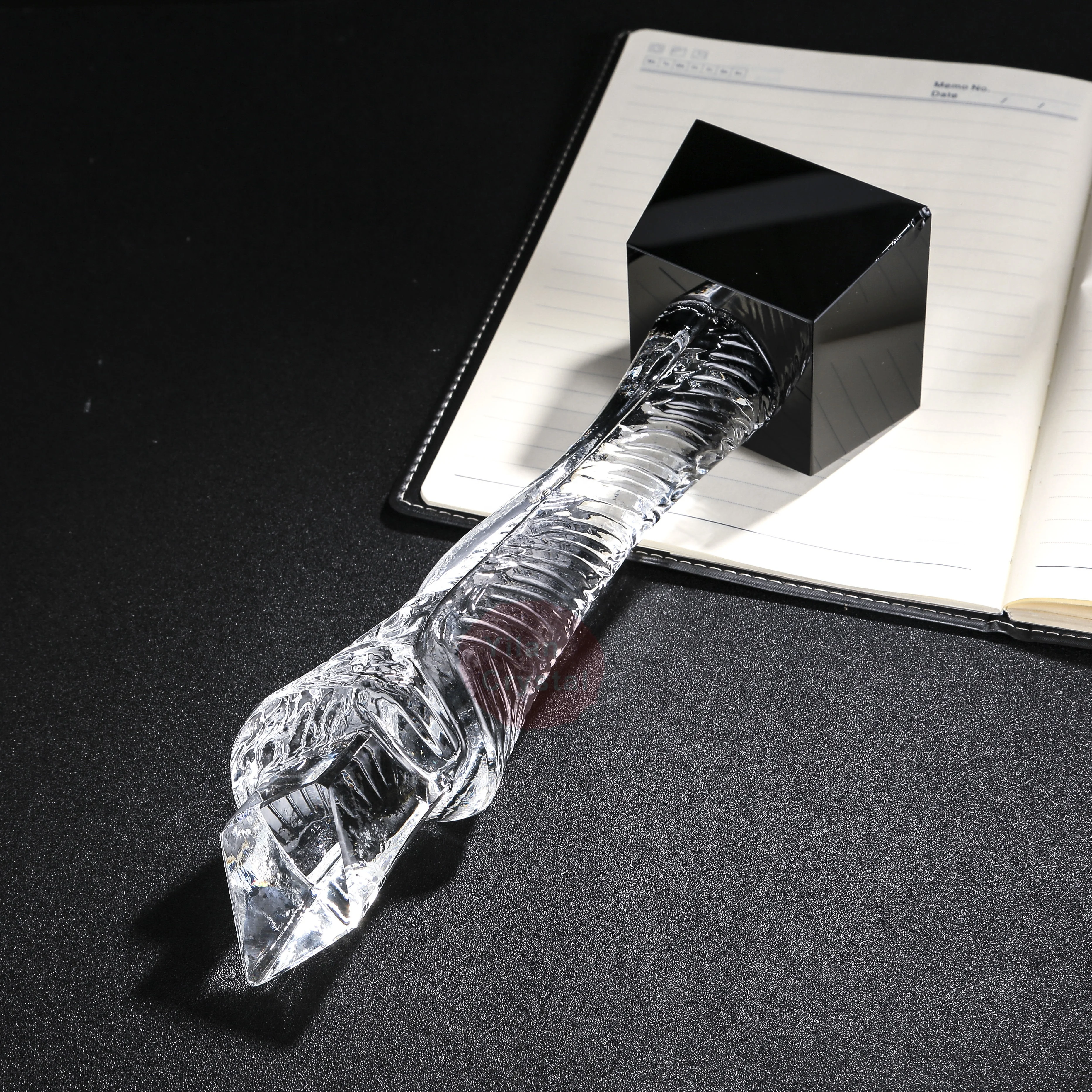 Custom Torch Shape Design Engraved Trophy Crystal Award With Black Base for Sports Events