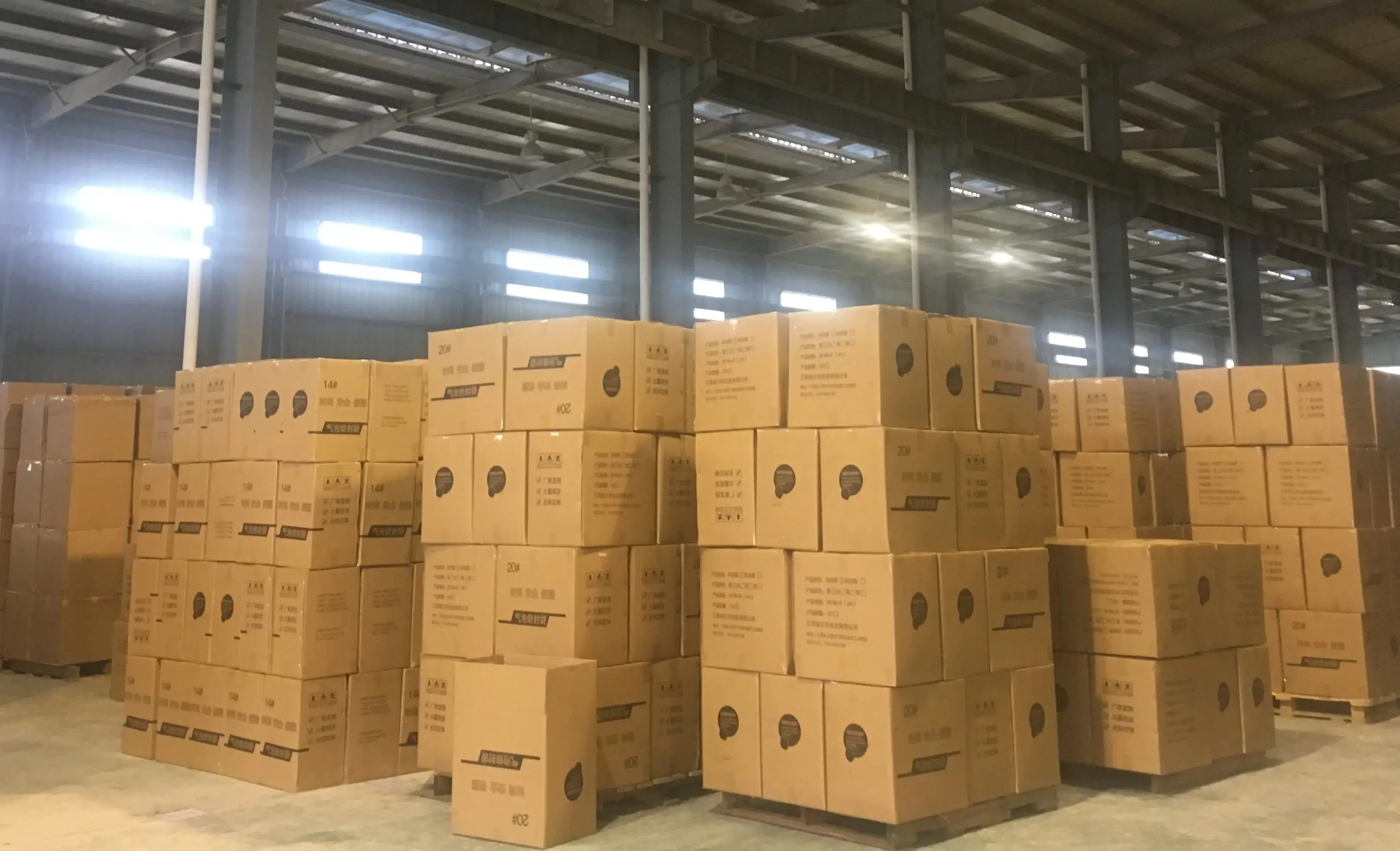 Customized Logo Pink Shipping Boxes Foldable Corrugated Carton Box ...