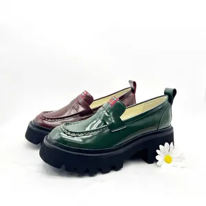 Hard-wearing New Trend Fashion Comfortable Customized  Women Leather Loafer Shoes