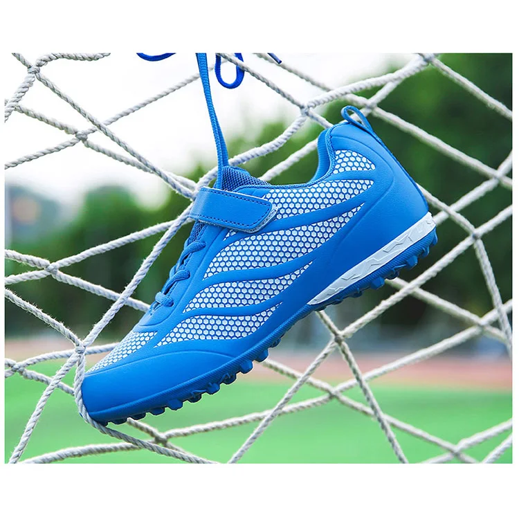 8Soccer Shoes Boys