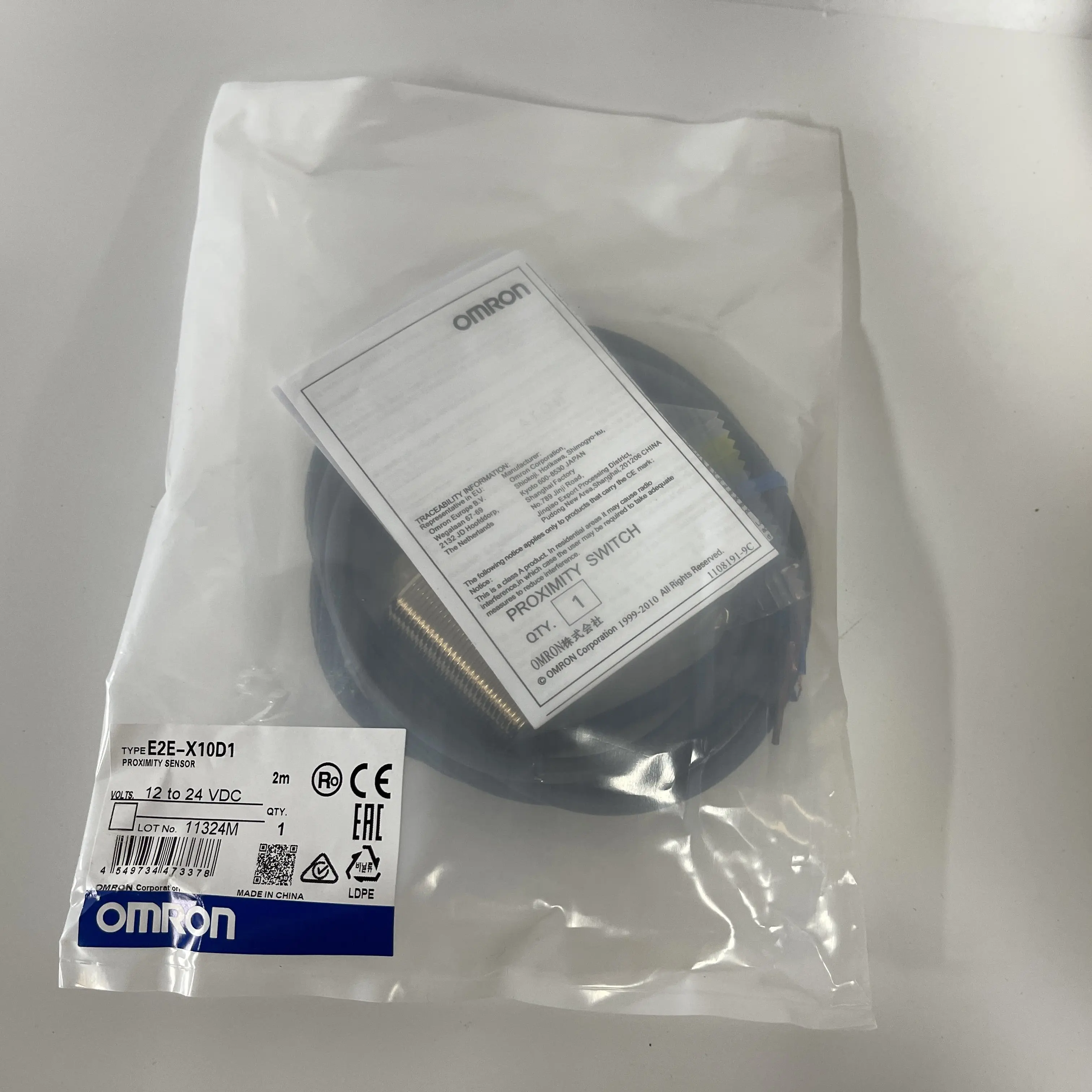 OMRON Proximity Sensor E2E-X10D1 OMRON Proximity Sensor E2E-X10D1