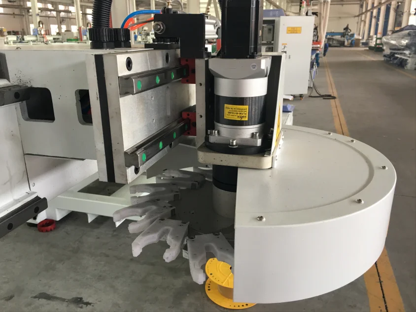 Best Quality CNC Router Nesting Machine Furniture Production Machine 9kW ATC Spindle Motor