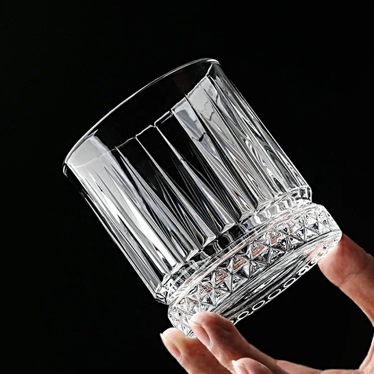 Luxury Ribbed Diamond Pattern Whiskey Glass Heavy Base Lead Free Crystal Old Fashioned Rocks Glass for Bar