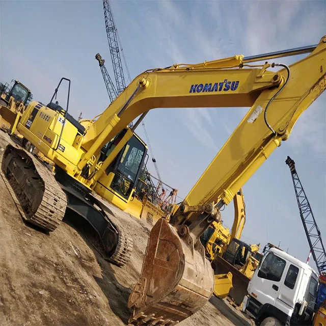Hot products used PC220-7 Japan excavator cheap price 22tons excavator