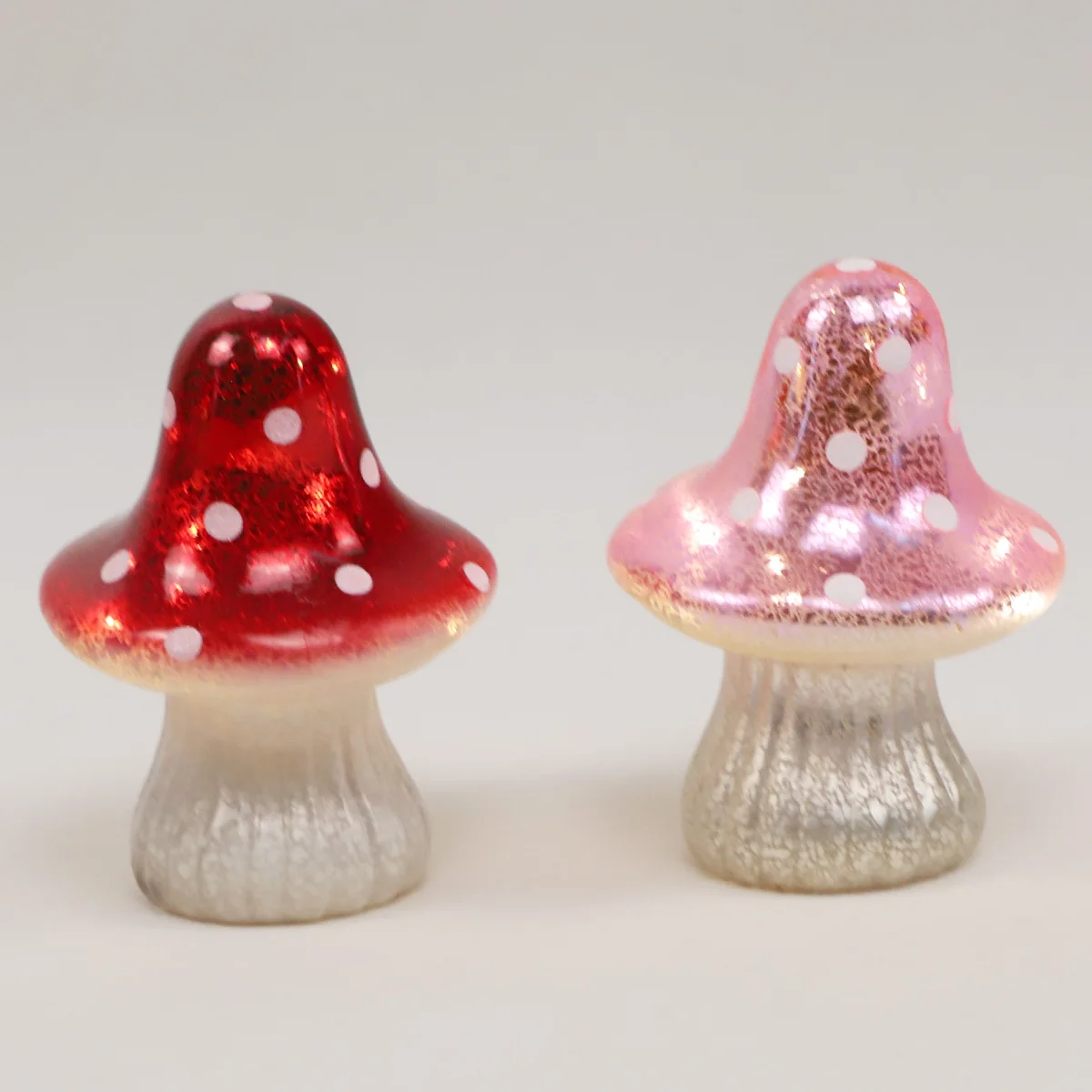 Factory Direct Sale Easter Holiday Decoration Glass Mushroom LED Light Ornaments