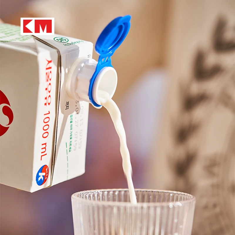 KM5179 Boxed Drink Deflector with Cover Anti-spill Drainer Boxed Milk Extension Nozzle