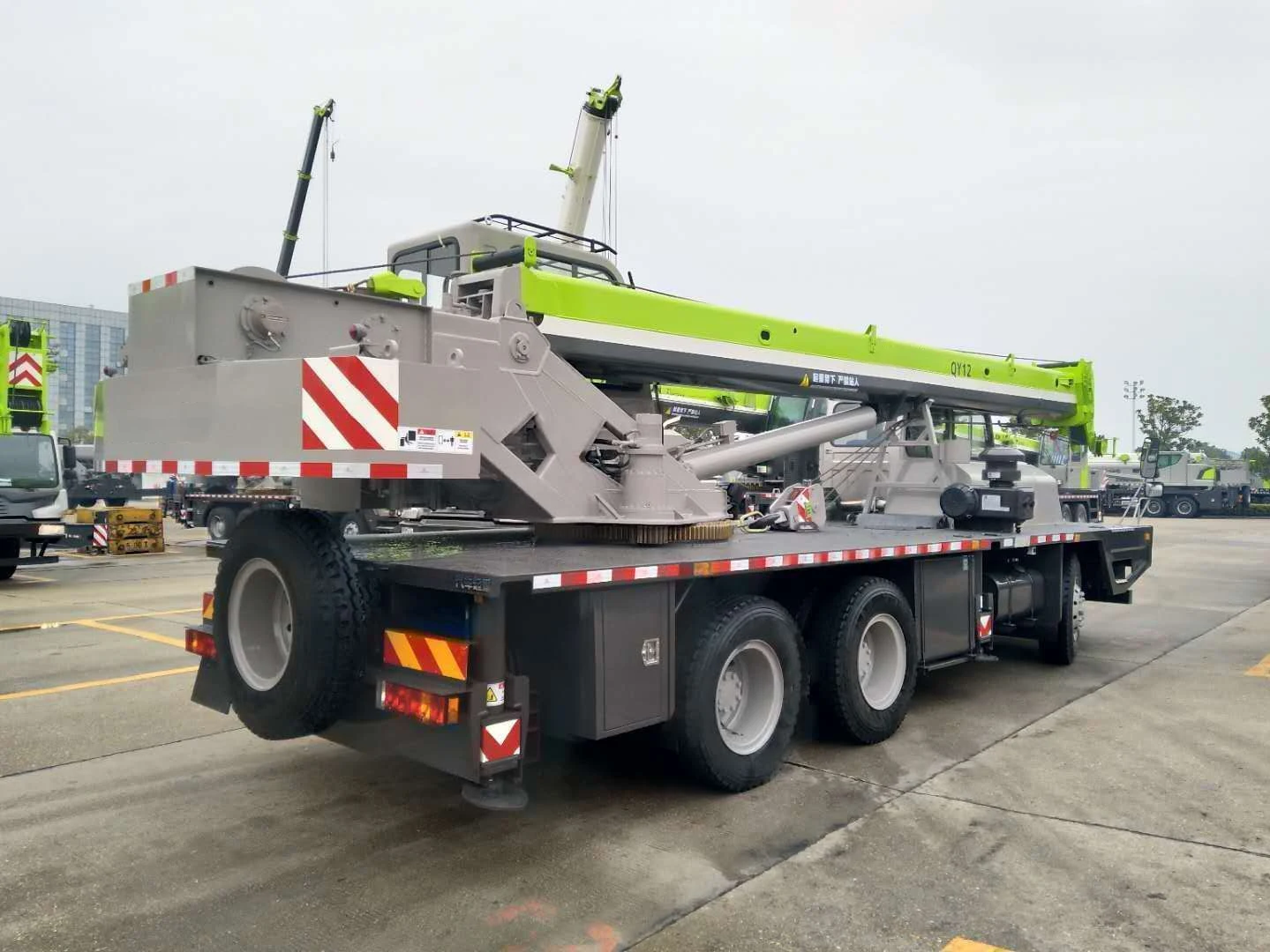 Hot Sale Stinger All Terrain Crane Plc In Usa How Much Do Cranes Weigh