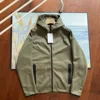Chaqueta de temporada de otoño verde