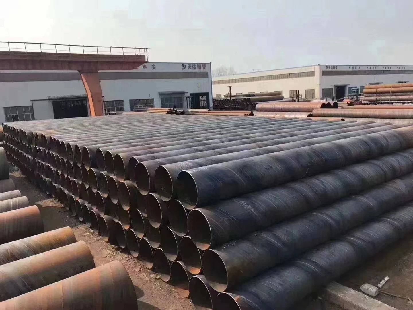 Api 5L Spiral Steel Tube Astm A252 Ssaw Carbon Welded Alloy Pipe Large Diameter Structure Steel Pipeline