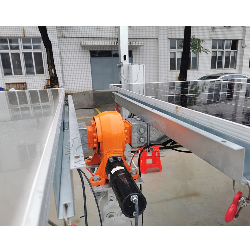 2 MW Single Axis Smart Solar Tracking System with Slewing Drive Ground Mount One Axis Solar Panel Tracker