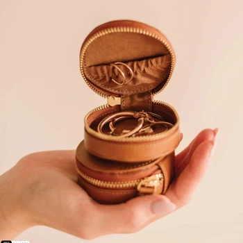 Custom Logo Wholesale Small Round Pu Luxury Velvet Cotton Ring Case Travel Leather Jewelry Organizer Box