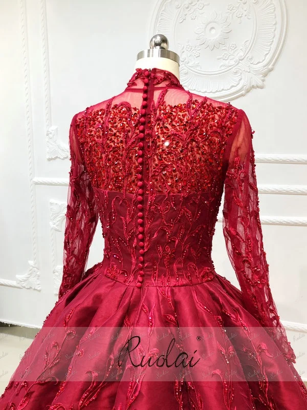 Ruolai OEV-L4013 Luxury Muslim Arabic Long Sleeves Beaded Crystal Engagement Dress Ball Gowns Wedding Dresses Turkey Istanbul Ruolai OEV-L4013 Luxury Muslim Arabic Long Sleeves Beaded Crystal Engagement Dress Ball Gowns Wedding Dresses Turkey Istanbul