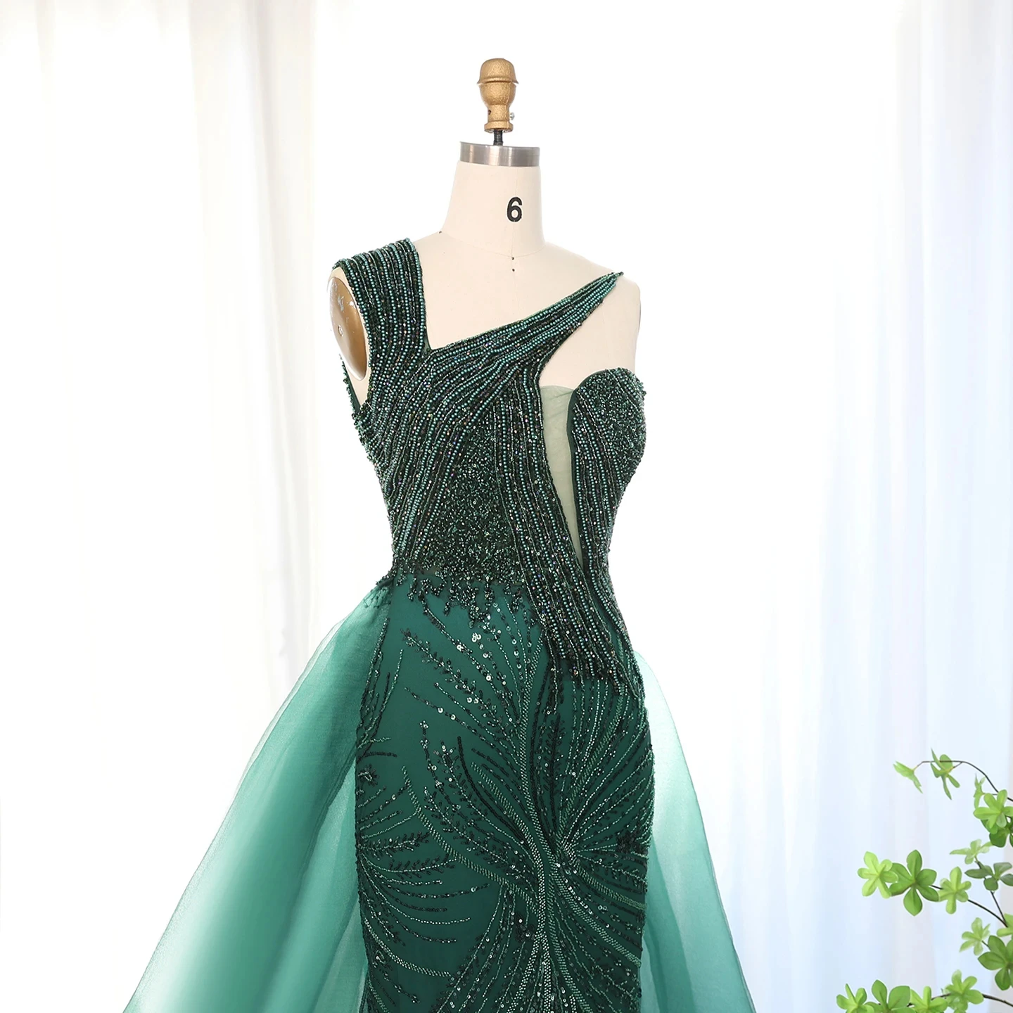 green emerald velvet dress Amazon.com: Plus Size Off Shoulder Long Split A Line Prom Evening Dress  Emerald Green 16W : Clothing, Shoes & Jewelry main image 0
